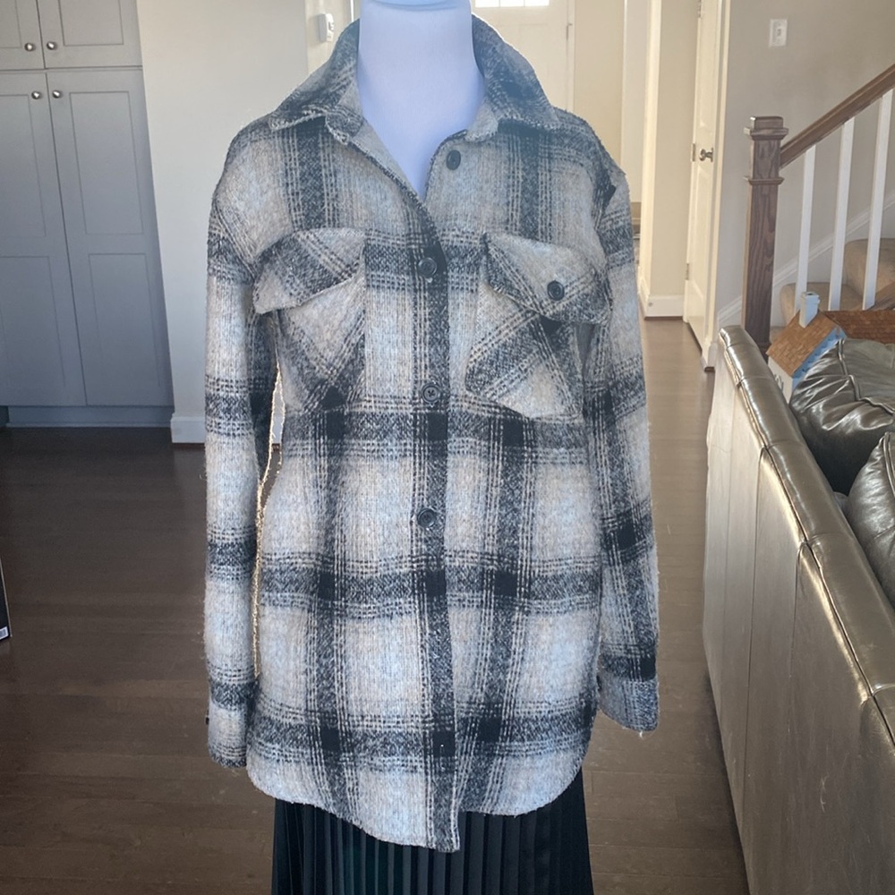 Thread & Supply Shacket - Picture 2 of 11